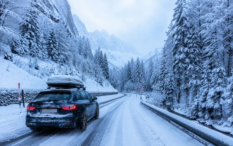 Pack Invierno — cadenas de nieve y extras para el frío